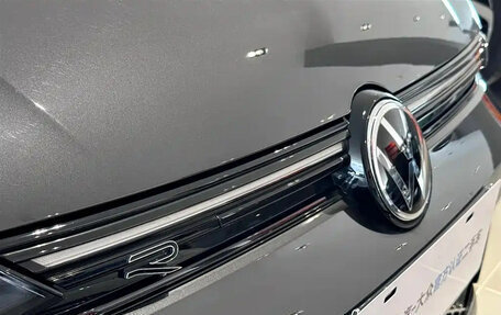 Volkswagen Golf VIII, 2025 год, 3 200 000 рублей, 3 фотография