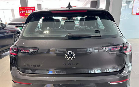 Volkswagen Golf VIII, 2025 год, 3 200 000 рублей, 7 фотография