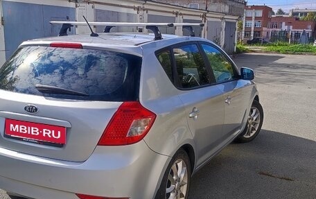 KIA cee'd I рестайлинг, 2010 год, 700 000 рублей, 5 фотография