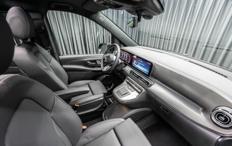 Mercedes-Benz V-Класс, 2025 год, 15 960 000 рублей, 13 фотография