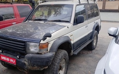Mitsubishi Pajero III рестайлинг, 1991 год, 499 000 рублей, 1 фотография