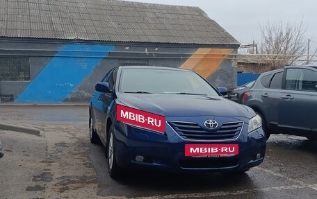 Toyota Camry, 2006 год, 900 000 рублей, 2 фотография