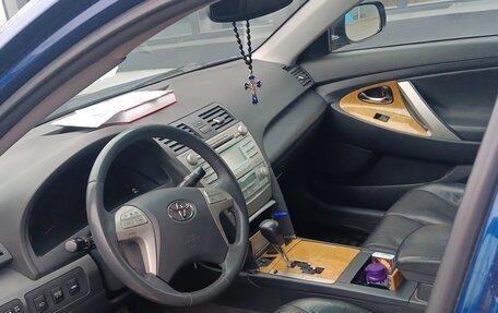 Toyota Camry, 2006 год, 900 000 рублей, 10 фотография