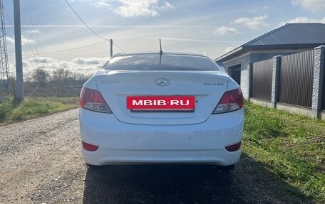 Hyundai Solaris II рестайлинг, 2013 год, 700 000 рублей, 7 фотография