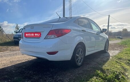 Hyundai Solaris II рестайлинг, 2013 год, 700 000 рублей, 9 фотография