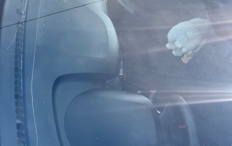 Hyundai Solaris II рестайлинг, 2013 год, 700 000 рублей, 32 фотография