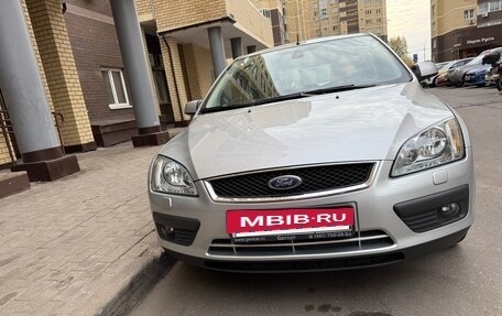 Ford Focus II рестайлинг, 2006 год, 930 000 рублей, 4 фотография