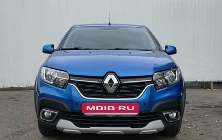 Renault Logan II, 2022 год, 1 370 000 рублей, 2 фотография