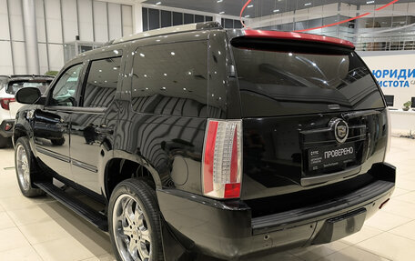 Cadillac Escalade III, 2008 год, 1 450 000 рублей, 8 фотография