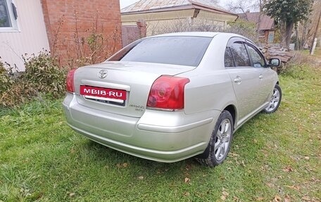 Toyota Avensis III рестайлинг, 2004 год, 795 000 рублей, 5 фотография