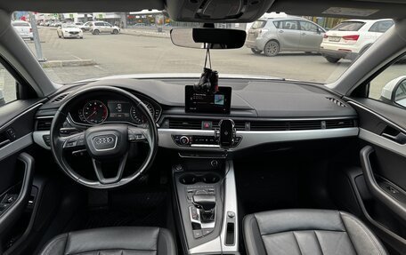 Audi A4, 2018 год, 2 200 000 рублей, 30 фотография
