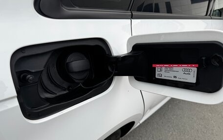 Audi A4, 2018 год, 2 200 000 рублей, 34 фотография