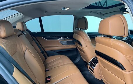 BMW 7 серия, 2017 год, 4 210 000 рублей, 11 фотография