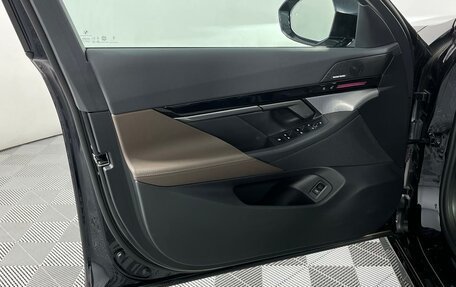 BMW 5 серия, 2024 год, 7 090 000 рублей, 9 фотография