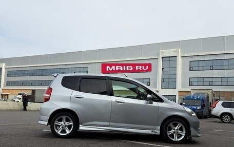 Honda Fit III, 2002 год, 499 999 рублей, 3 фотография