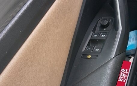 Volkswagen Jetta VII, 2018 год, 2 450 000 рублей, 14 фотография