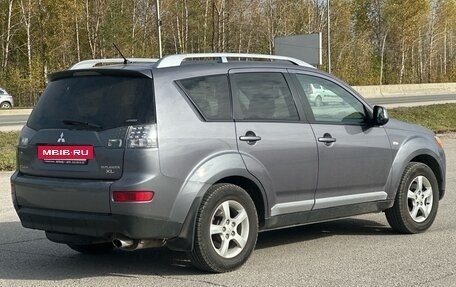 Mitsubishi Outlander III рестайлинг 3, 2007 год, 955 000 рублей, 2 фотография
