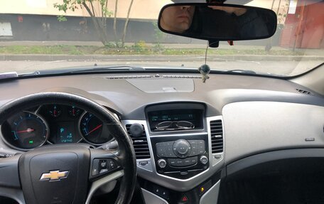 Chevrolet Cruze II, 2012 год, 700 000 рублей, 5 фотография