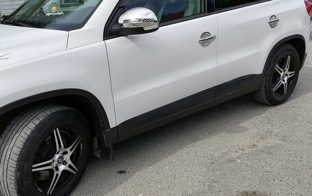 Volkswagen Tiguan I, 2012 год, 1 350 000 рублей, 11 фотография