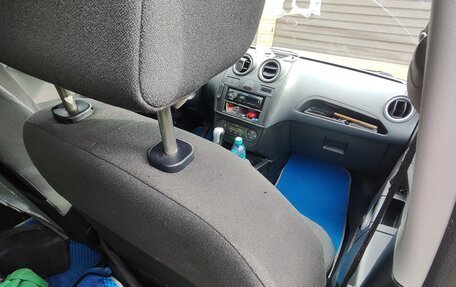 Ford Fiesta, 2006 год, 324 000 рублей, 2 фотография