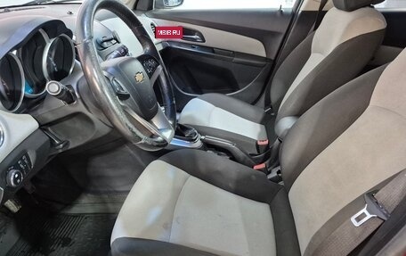 Chevrolet Cruze II, 2015 год, 999 000 рублей, 11 фотография