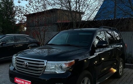 Toyota Land Cruiser 200, 2015 год, 4 800 000 рублей, 1 фотография