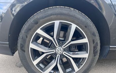 Volkswagen Passat B8 рестайлинг, 2019 год, 2 300 000 рублей, 1 фотография