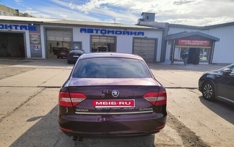 Skoda Superb III рестайлинг, 2014 год, 1 070 000 рублей, 5 фотография