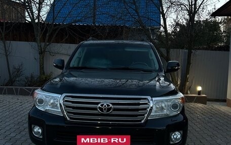 Toyota Land Cruiser 200, 2015 год, 4 800 000 рублей, 5 фотография
