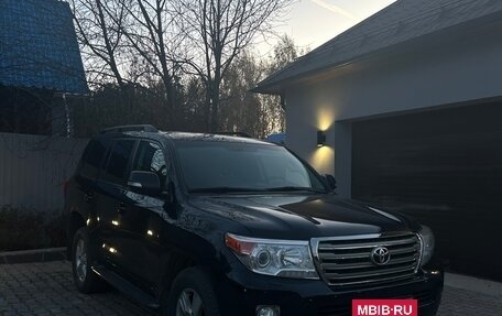 Toyota Land Cruiser 200, 2015 год, 4 800 000 рублей, 4 фотография