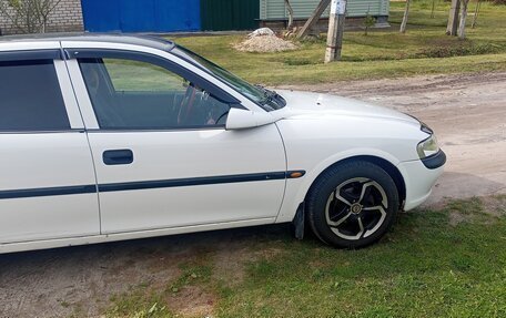 Opel Vectra B рестайлинг, 1997 год, 320 000 рублей, 5 фотография