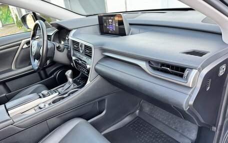 Lexus RX IV рестайлинг, 2016 год, 3 190 000 рублей, 33 фотография
