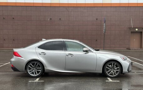 Lexus IS III, 2019 год, 2 850 000 рублей, 8 фотография