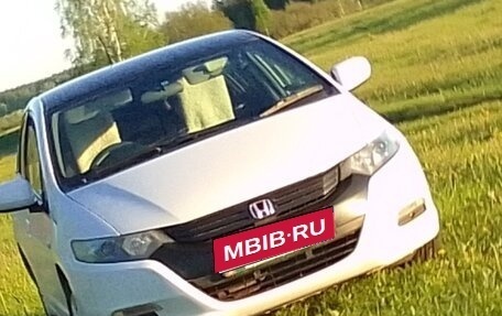 Honda Insight II рестайлинг, 2009 год, 650 000 рублей, 1 фотография