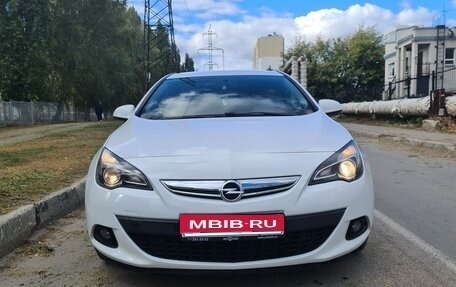 Opel Astra J, 2015 год, 895 000 рублей, 1 фотография