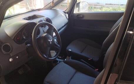 Mitsubishi Colt VI рестайлинг, 2005 год, 380 000 рублей, 9 фотография