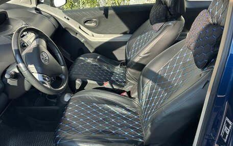 Toyota Yaris III рестайлинг, 2008 год, 520 000 рублей, 6 фотография