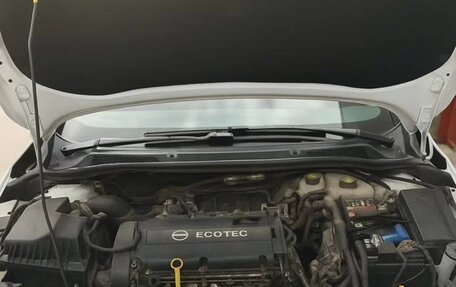 Opel Astra J, 2015 год, 895 000 рублей, 5 фотография