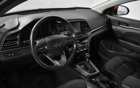 Hyundai Elantra VI рестайлинг, 2019 год, 1 729 000 рублей, 9 фотография