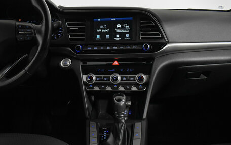 Hyundai Elantra VI рестайлинг, 2019 год, 1 729 000 рублей, 15 фотография