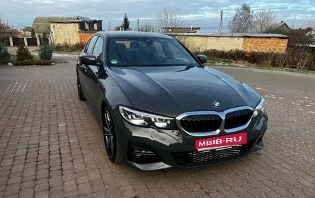 BMW 3 серия, 2019 год, 2 950 000 рублей, 1 фотография
