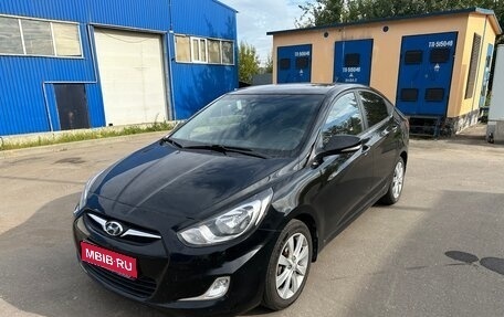 Hyundai Solaris II рестайлинг, 2012 год, 850 000 рублей, 1 фотография