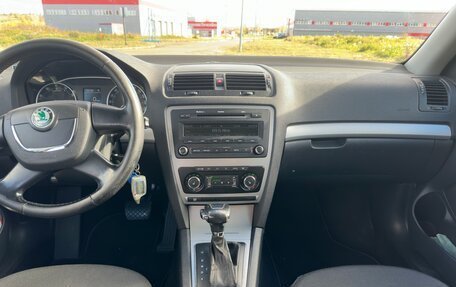 Skoda Octavia, 2010 год, 950 000 рублей, 9 фотография