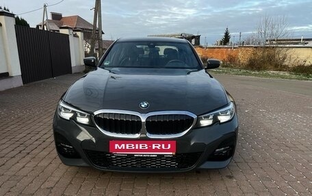 BMW 3 серия, 2019 год, 2 950 000 рублей, 3 фотография