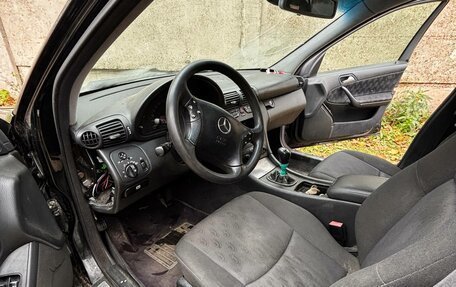 Mercedes-Benz C-Класс, 2001 год, 250 000 рублей, 7 фотография