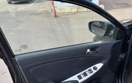 Hyundai Solaris II рестайлинг, 2012 год, 850 000 рублей, 9 фотография