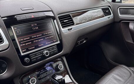 Volkswagen Touareg III, 2012 год, 2 550 000 рублей, 19 фотография