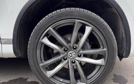 Volkswagen Touareg III, 2012 год, 2 550 000 рублей, 11 фотография