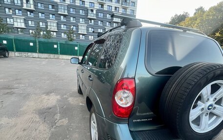 Chevrolet Niva I рестайлинг, 2015 год, 680 000 рублей, 6 фотография
