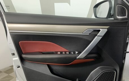 Geely Coolray I, 2021 год, 1 799 000 рублей, 8 фотография